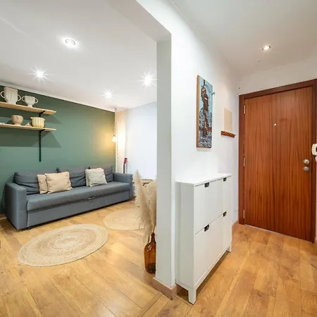 Guestready - Cosy Artistic Retreat * Costa da Caparica